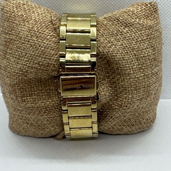 Michael Kors Parker MK5354 Women\'s Gold Stainless Steel Analog Dial Watch JNA387 main image 4